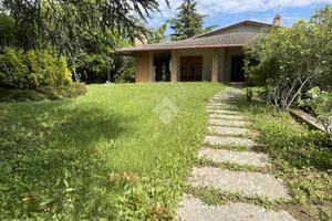 VILLA SINGOLA A CASALE SUL SILE