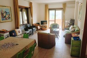 TRILOCALE vicino al porticciolo