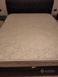 Materasso matrimoniale Ennerev