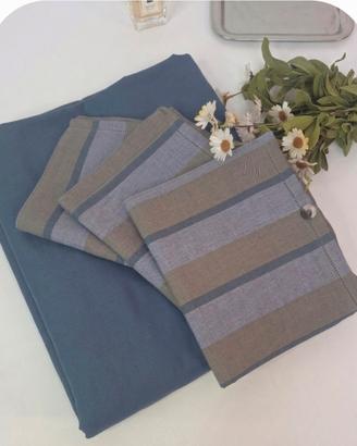 Completo: copripiumino blu+ 3 federe misto lino 