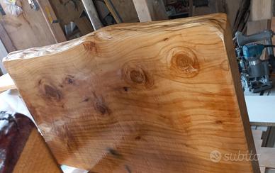 Arredi con legno pregiati