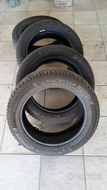 Treno gomme invernali Michelin Alpin 7 195/55 R16