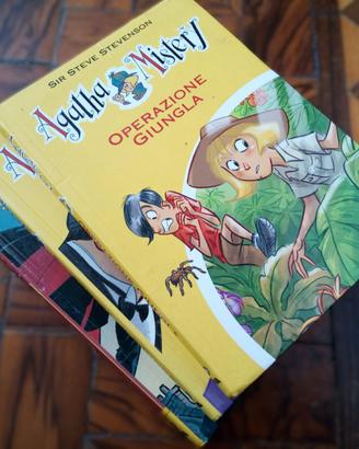 LOTTO 3 LIBRI DELLA SERIE “AGATHA MISTERY"