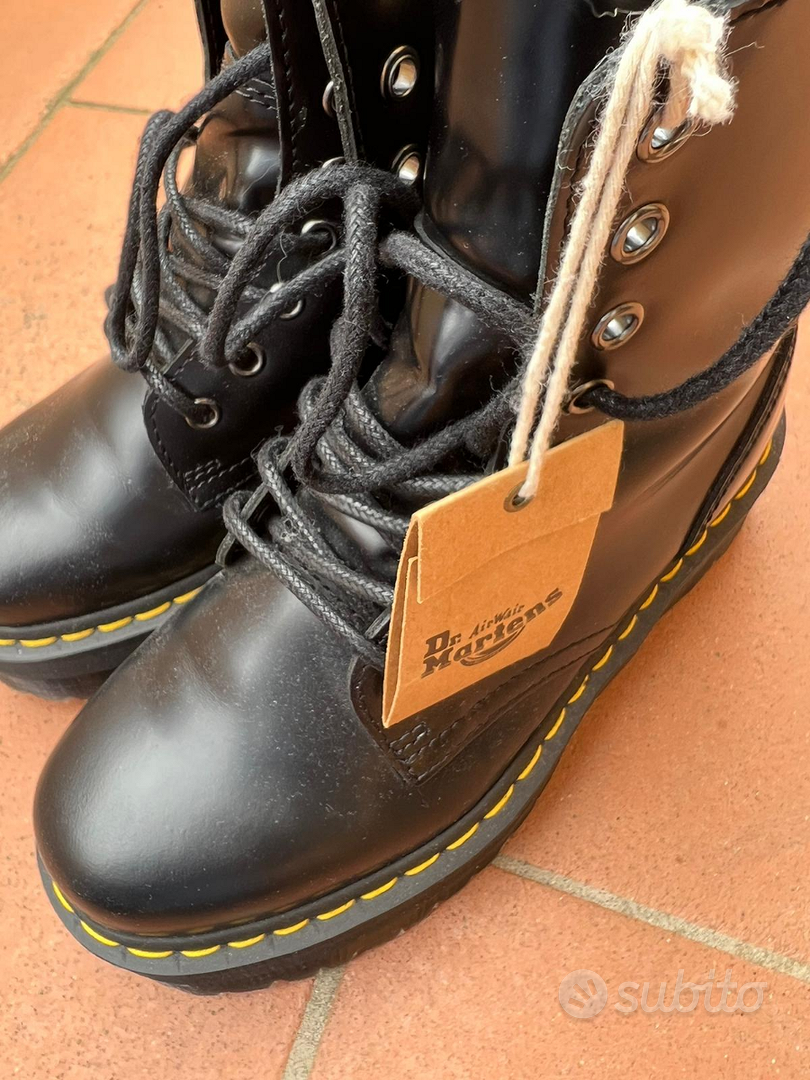 Anfibi donna suola alta dr.Martens - Abbigliamento e Accessori In vendita a  Firenze