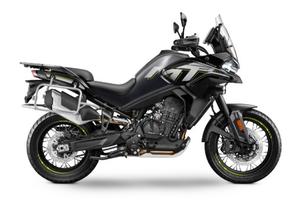 CFMOTO MT 800 EXPLORE