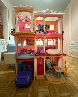 Casa dei sogni di Barbie vs estesa
