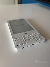 The Minimal Phone MP01