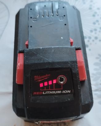 Milwaukee batteria 12ah