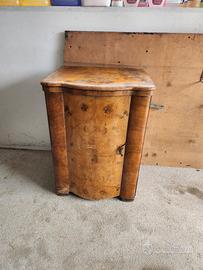 Macchina da cucire vintage Singer.