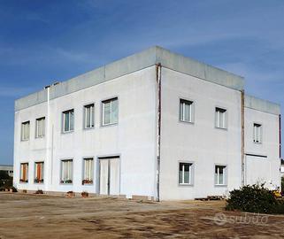 Capannone + Villetta su lotto di 7.050 mq