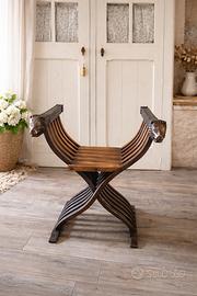 Sedia Savonarola in legno massello restaurata