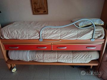 stanzetta 2 letti marca Moretti compact