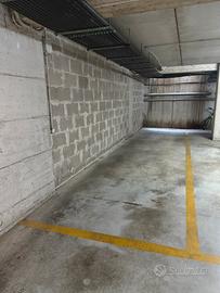 Posto auto coperto Aprilia (LT)