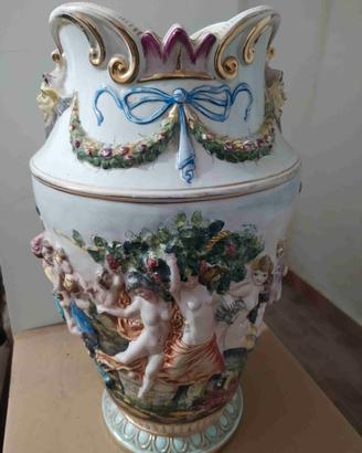 Portaombrelli in ceramica di Capodimonte 