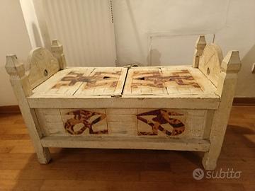 piccola cassapanca etnica