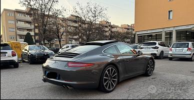 Porsche 991