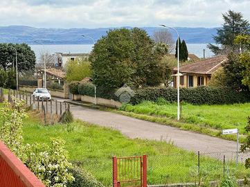 3 LOCALI A CAPODIMONTE