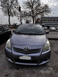 Toyota Verso XL