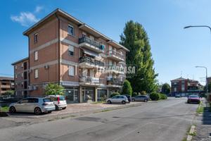 QUADRILOCALE COMPLETAMENTE RISTRUTTURATO