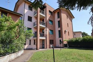 2 LOCALI A REGGIO NELL'EMILIA