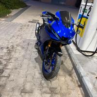 Yamaha r3