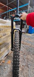 Forcella Rock Shox Lyrik 