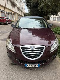 Lancia Delta 1.6 jtd 