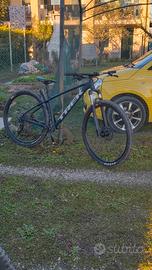 Trek Marlin 7 gen 2 2024