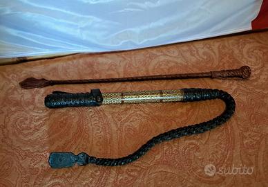 frusta e frustino da cavallo in pelle