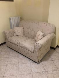 Divano 2 posti
