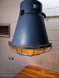 Lampada industriale