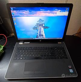 i7 1,8GHz x4;SSD 512GB;DDR4 16GB;Radeon 4GB;15,6"