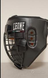 Casco protettivo e guanti