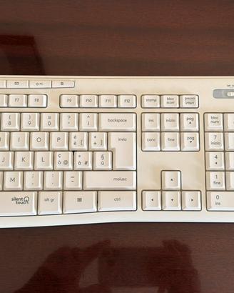 Logitech MK295 Kit Mouse e Tastiera Wireless