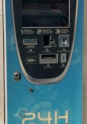 Distributore automatico h24