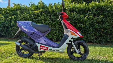 Aprilia SR replica Reggiani 93 aria verticale 