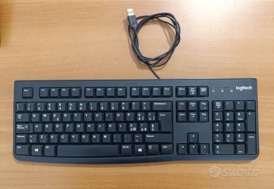 Tastiera Logitech K120 con Cavo USB