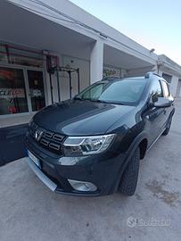 Dacia Sandero Stepway 1.5 diesel 90 cv st&stop
