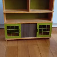 CREDENZA E SEDIE GIOCATTOLI