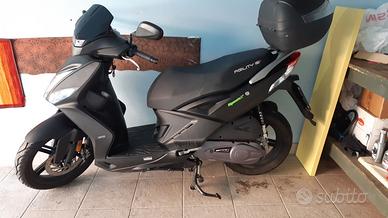 SCOUTER     KYMCO agility  16+ 125
