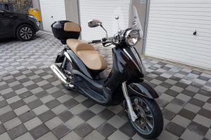 Beverly 500 Cruiser 