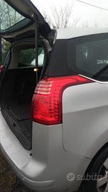 STOP FANALE POSTERIORE DESTRO PEUGEOT 5008 1Â° Ser