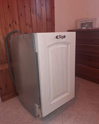 LAVASTOVIGLIE  INDESIT DA INCASSO  45X82