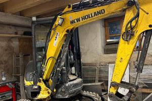 Escavatore NEW HOLLAND E 35 B Sr