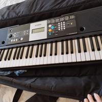 Tastiera Digital keyboard Yamaha