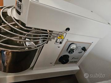 Impastatrice spirale RestoItalia Pina 