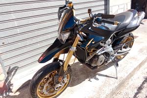 Aprilia Dorsoduro 750