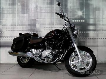 Hyosung Aquila 250