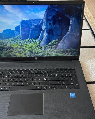 HP Portatile 17 pollici nuovissimo