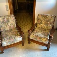 POLTRONE IN LEGNO E TESSUTO